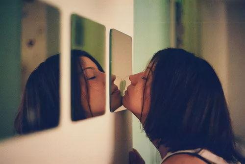 吃瓜男友拍照姿势视频,视频教你轻松拍出潮流大片