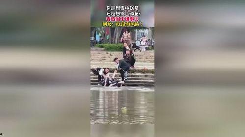 吃瓜群众受苦了视频播放,揭秘视频背后的辛酸故事